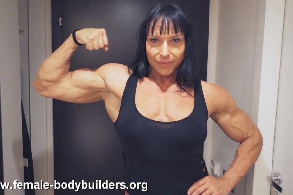 wfb-irene-andersen-vol-2-fhd-018243279E2A-DF94-37B2-D130-1504C6FD2685.jpg